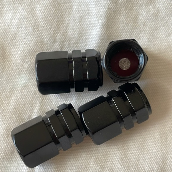 Four New BMW Valve Stem Covers for Tires - Picture 3 of 3